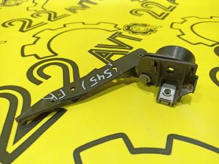 Кронштейн передний правый BMW 3-series 2011 контрактная Кронштейн передний правый BMW 3-series 2011