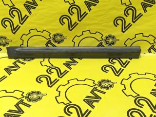 Молдинг двери задний правый Nissan Murano 2006 контрактная Молдинг двери задний правый Nissan Murano 2006