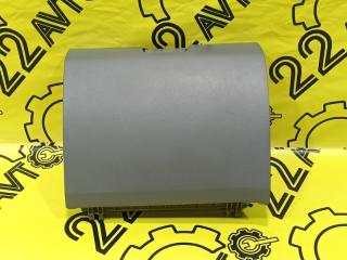 Бардачок Toyota Noah 2004