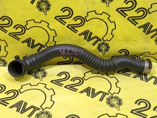 Патрубок интеркулера BMW 3-series 2013 контрактная Патрубок интеркулера BMW 3-series 2013