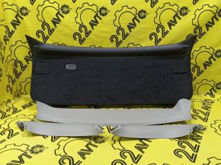 Обшивка двери багажника Lexus RX350 2010