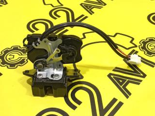 Замок багажника Toyota Wish 2004 контрактная Замок багажника Toyota Wish 2004