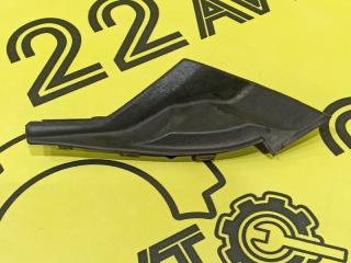 Уголок жабо передний правый Mitsubishi Outlander 2014