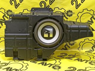 Сабвуфер Mitsubishi Pajero 2006