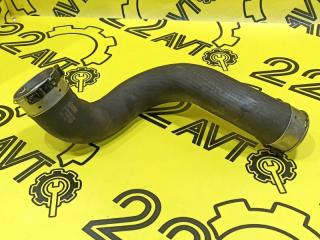Патрубок интеркулера Mercedes-Benz C200 2013 контрактная Патрубок интеркулера Mercedes-Benz C200 2013