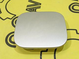 Фото запчасти лючок топливного бака Honda CR-V 2000 контрактная запчасть Запчасть лючок топливного бака Honda CR-V 2000