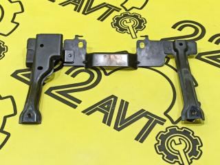 Запчасть кронштейн замка капота Mazda Mazda6 2009