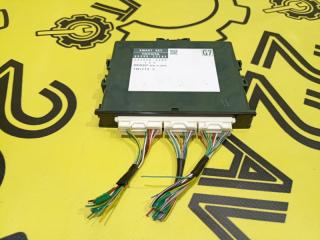 Блок управления иммобилайзером Toyota Camry 2012