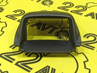 Рамка магнитолы Subaru Forester 2005