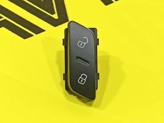 Кнопка передняя правая Volkswagen Passat 2012