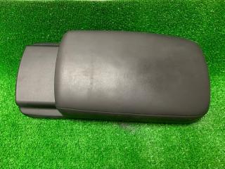 Запчасть бардачок подлокотник NISSAN DUALIS 2008