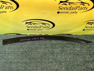 Ветровик передний правый TOYOTA VITZ 2015