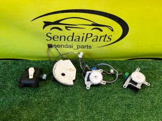 Запчасть сервопривод заслонок печки LEXUS CT200h 2012