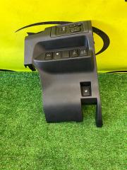 Запчасть блок кнопок LEXUS CT200h 2012