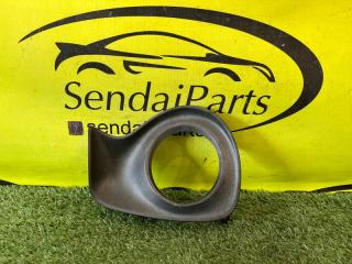 Запчасть ободок туманки правый LEXUS CT200h 2012