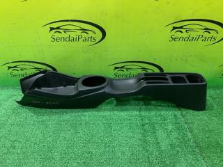 Запчасть консоль между сидений HONDA FIT SHUTTLE