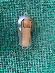 Запчасть ручка двери передняя левая Nissan March 2004