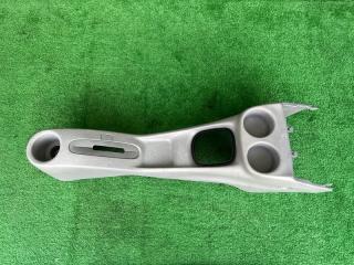 Запчасть консоль кпп Mazda Demio 2002