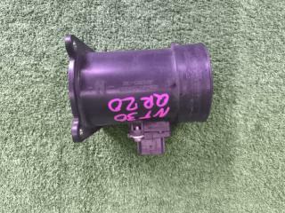 Запчасть датчик расхода воздуха Nissan X-Trail 2001