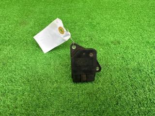 Запчасть датчик расхода воздуха Toyota Vista 2002